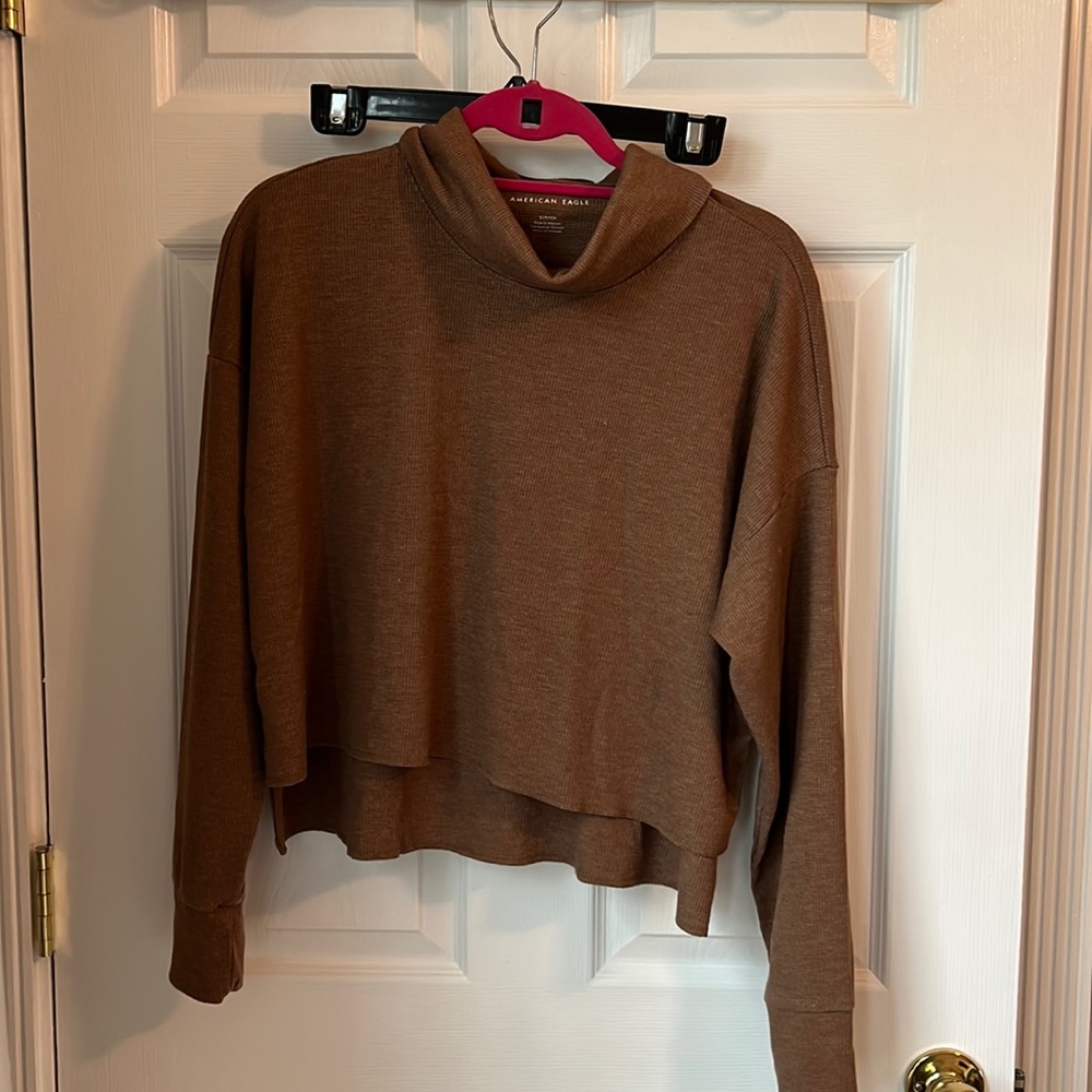AE cropped waffle/ribbed top